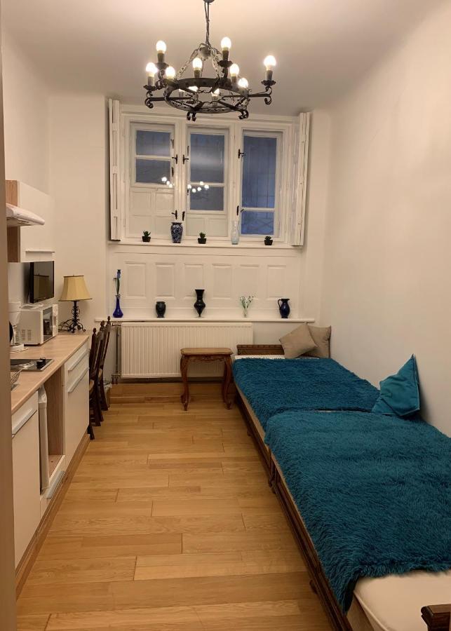 ブダペスト Kalmar Panzio Bed & Breakfast エクステリア 写真